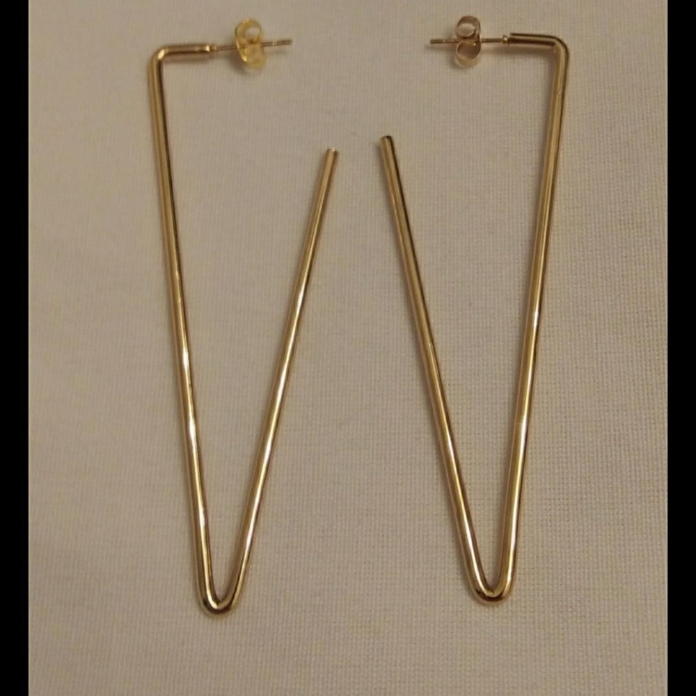 🌟3/$15 Gold Triangle Earrings